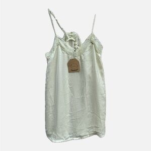 Elegant Cream Lace Camisole